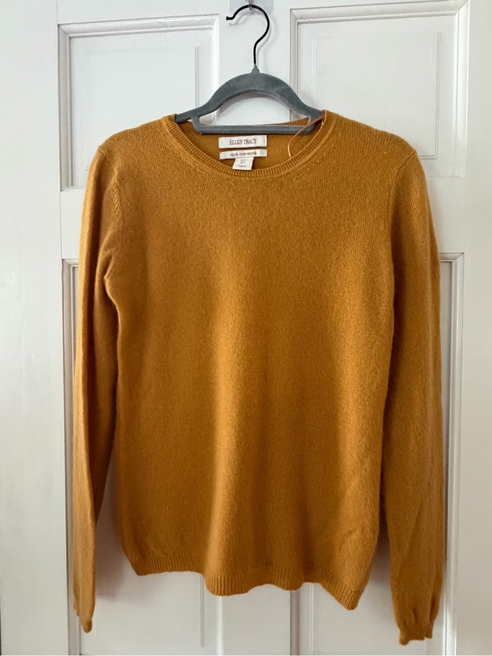 Ellen Tracy 100% Cashmere Crewneck Sweater Women’s S Mustard Camel Gold